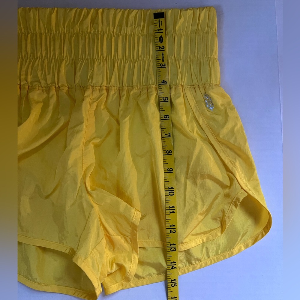 Free People FP Movement yellow high waist The Way Home shorts medium M - Picture 10 of 11